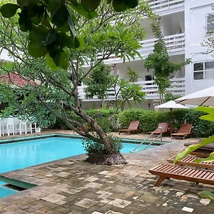 Sari Bunga 3*, Legian Indonesien