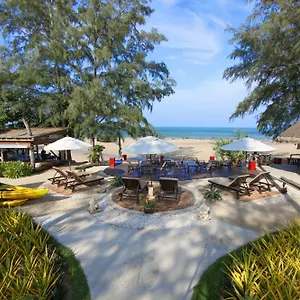 *** Resort Lanta Castaway Thailandia